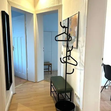 Zentrales Mit Boxspringbetten Und Parkplatz Apartment